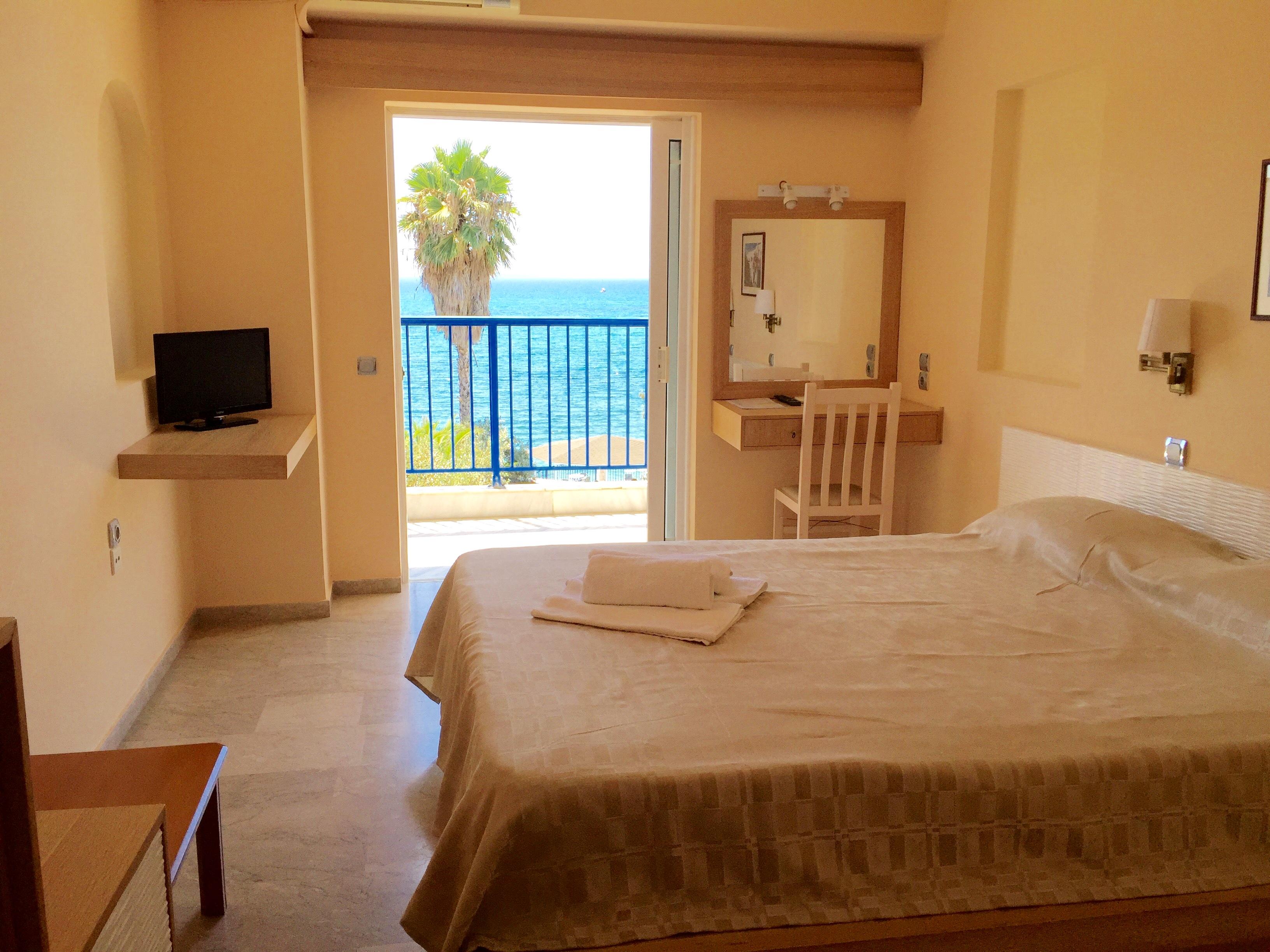 Hotel Golden Sun Finikounta Dış mekan fotoğraf