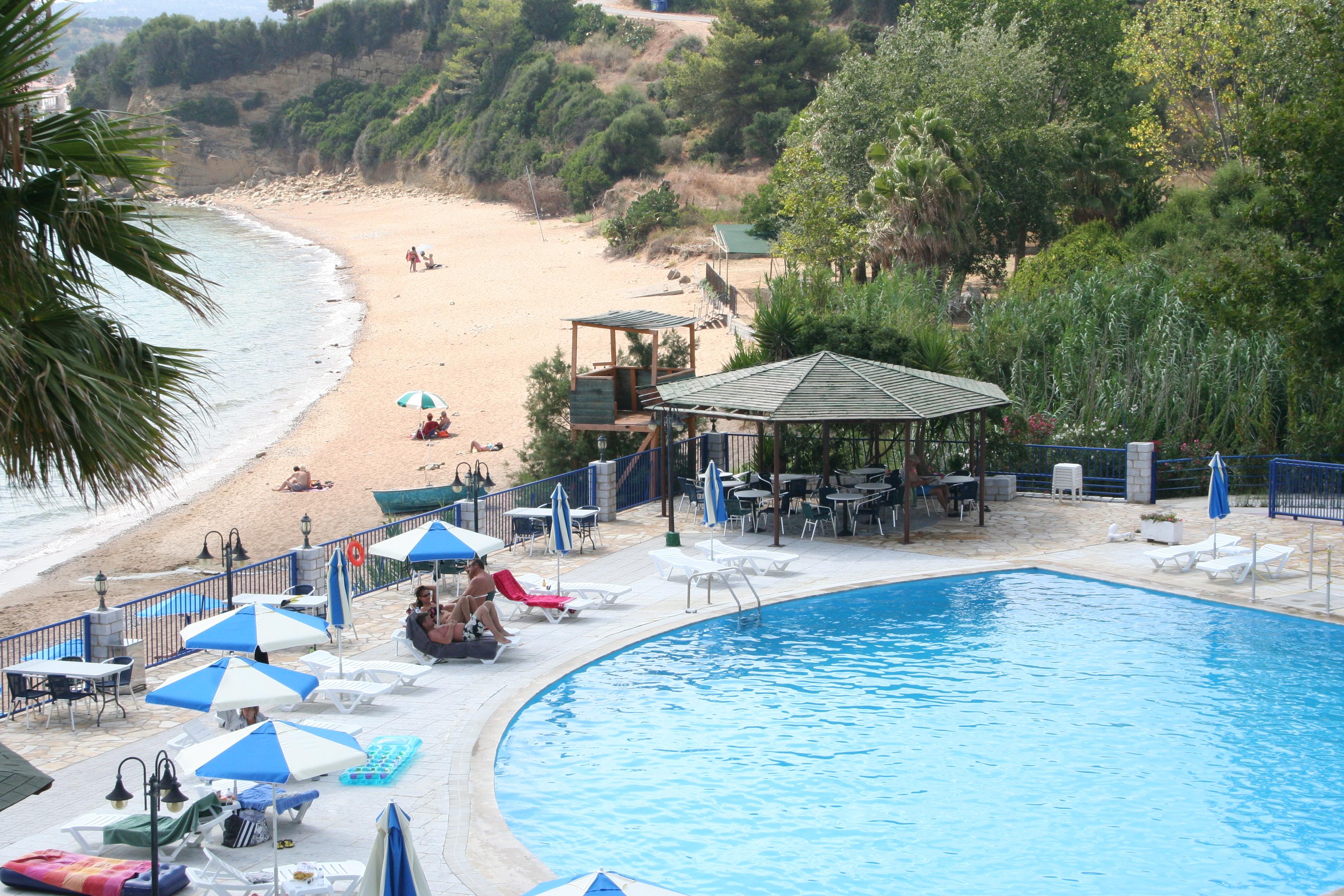 Hotel Golden Sun Finikounta Dış mekan fotoğraf