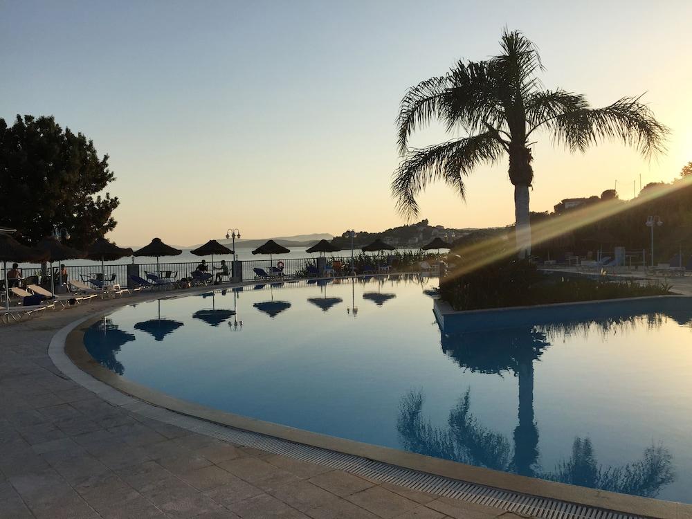 Hotel Golden Sun Finikounta Dış mekan fotoğraf