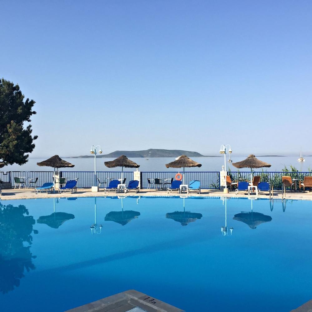 Hotel Golden Sun Finikounta Dış mekan fotoğraf