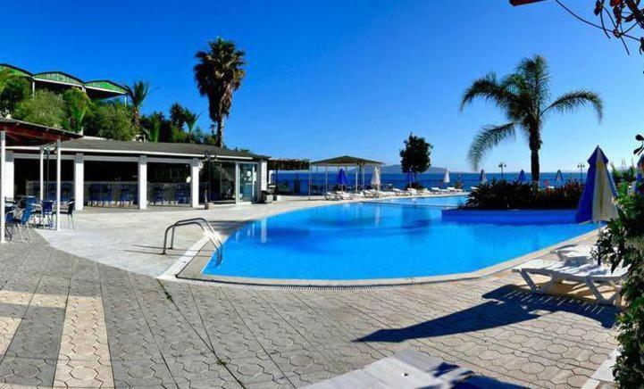 Hotel Golden Sun Finikounta Dış mekan fotoğraf