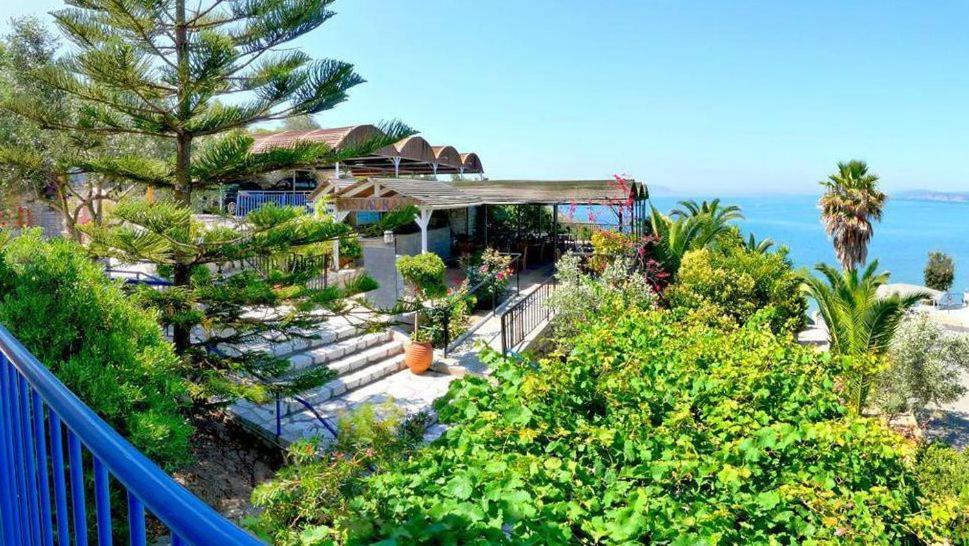 Hotel Golden Sun Finikounta Dış mekan fotoğraf
