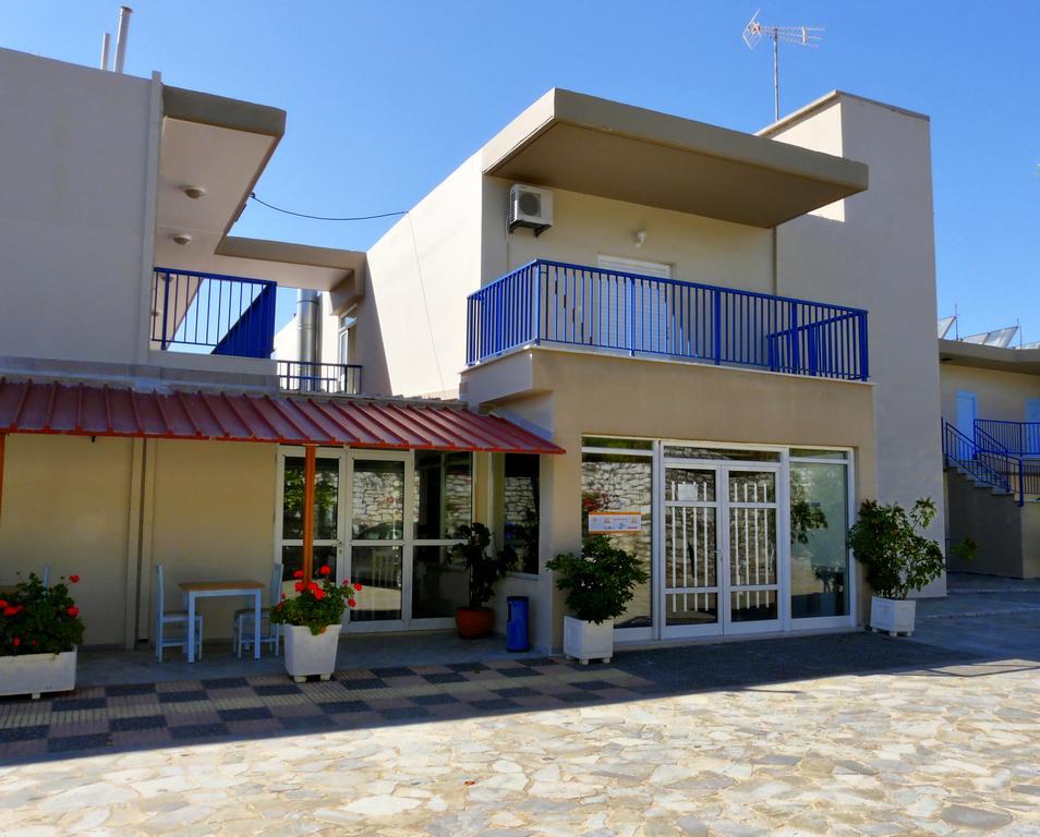 Hotel Golden Sun Finikounta Dış mekan fotoğraf