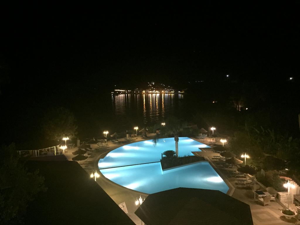Hotel Golden Sun Finikounta Dış mekan fotoğraf